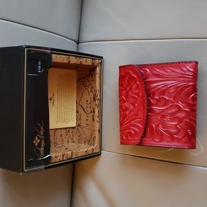 Patricia Nash brand new beautiful red color womens wallet 100% leather